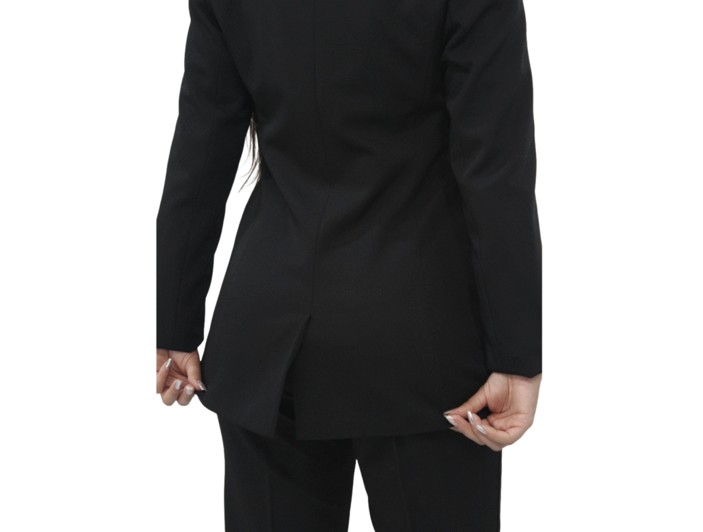 718 Blazer longo Feminino fechado por 2 botões Two way com elastano cor preto (4)